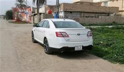 Ford Taurus